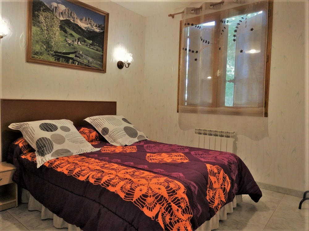9 Chambre Droite
